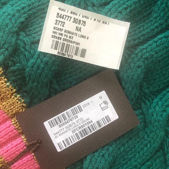 Gucci scarf NWT hat available! - Picture 9 of 12
